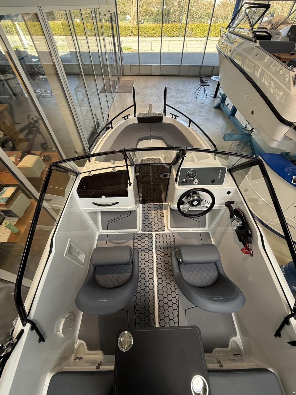 Coaster 515 Bow Rider