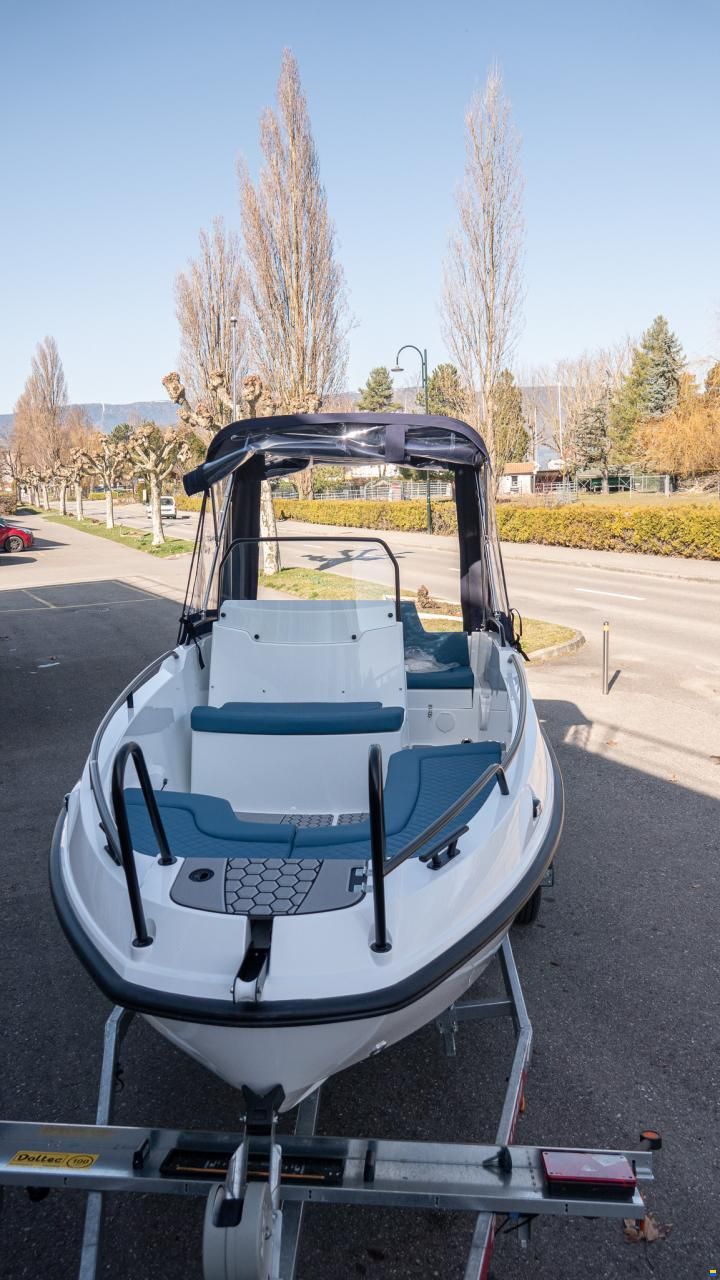 Coaster 515 Sport Console