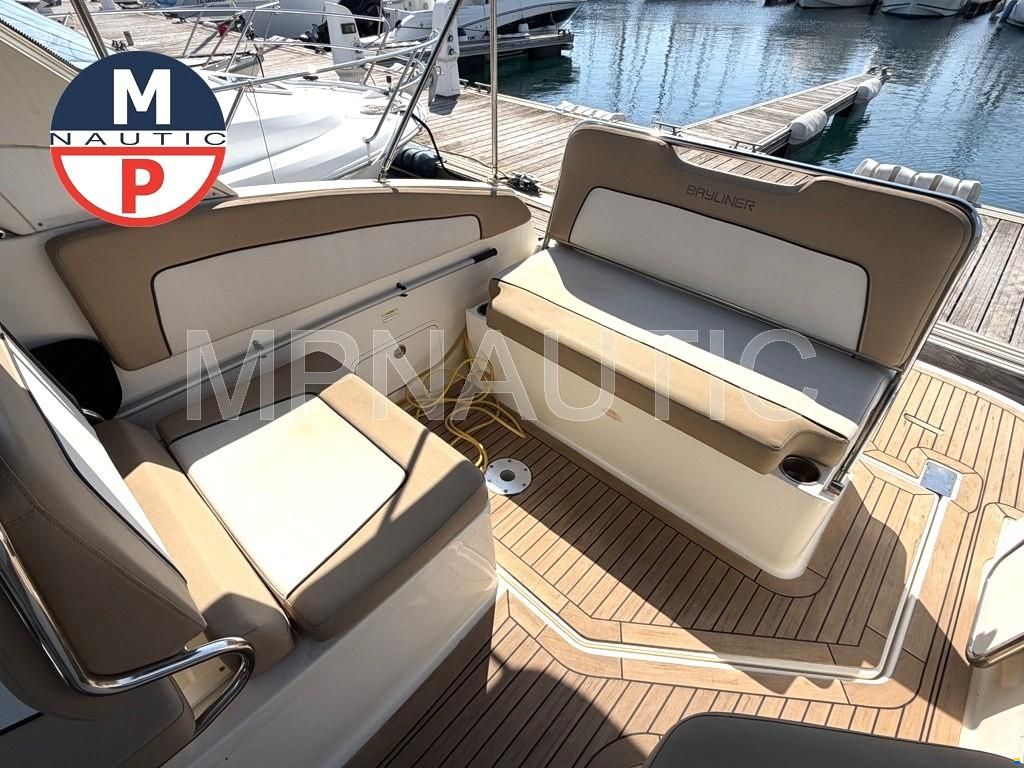Bayliner Ciera 8