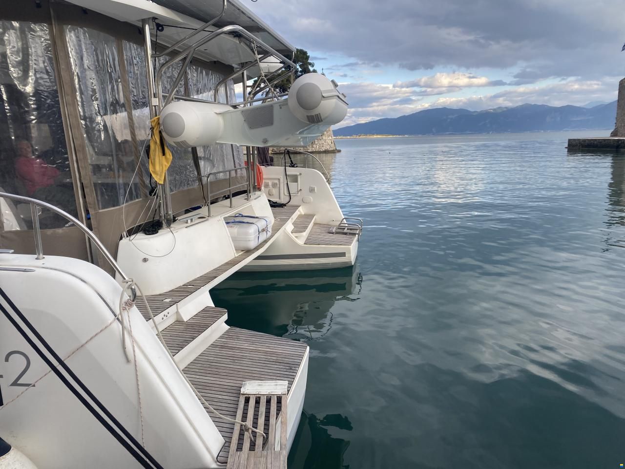 Lagoon 42