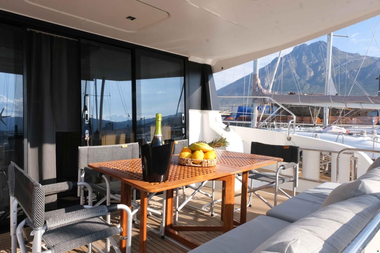 Fountaine Pajot MY 44