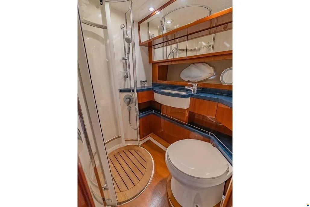 Princess V53
