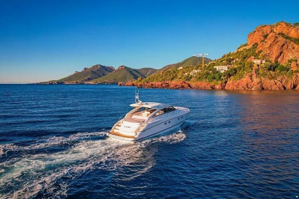 Princess V53