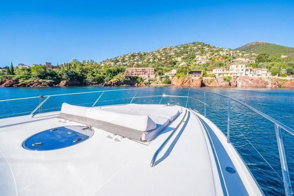 Princess V53