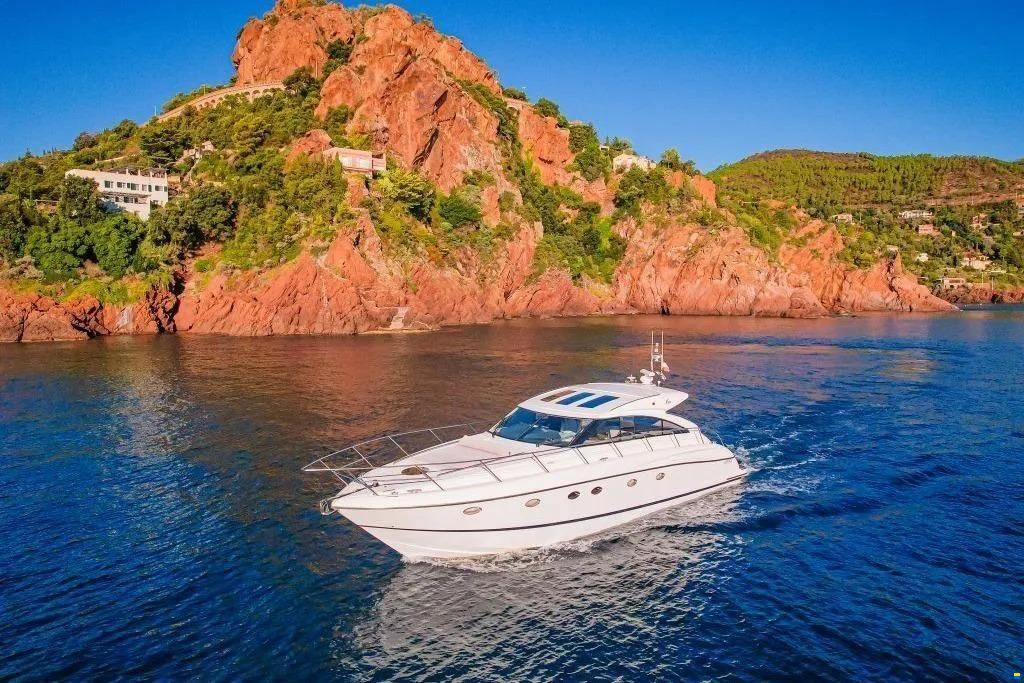 Princess V53