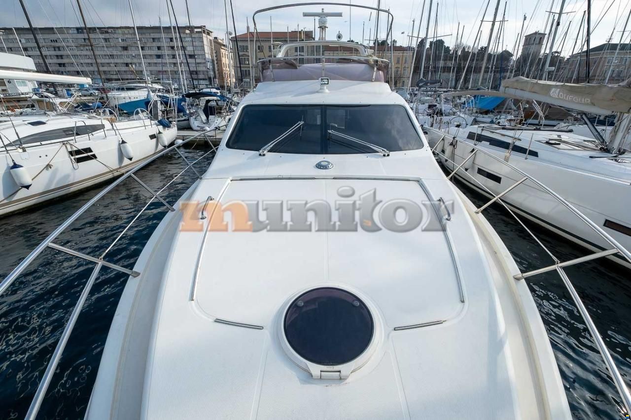 Azimut 50 Fly