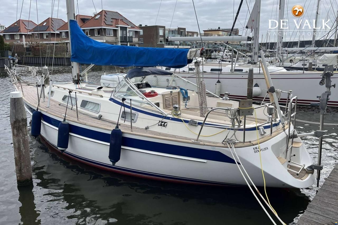 Hallberg-Rassy 34