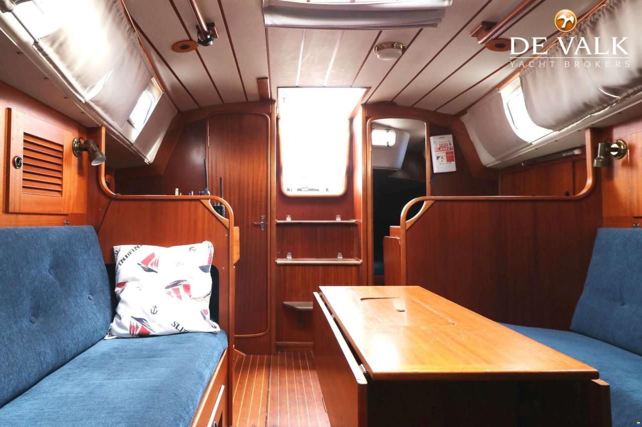 Hallberg-Rassy 34