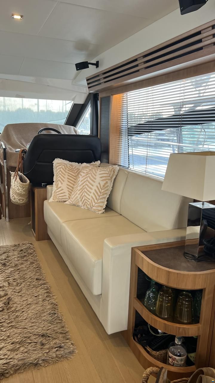 Absolute Fly 52