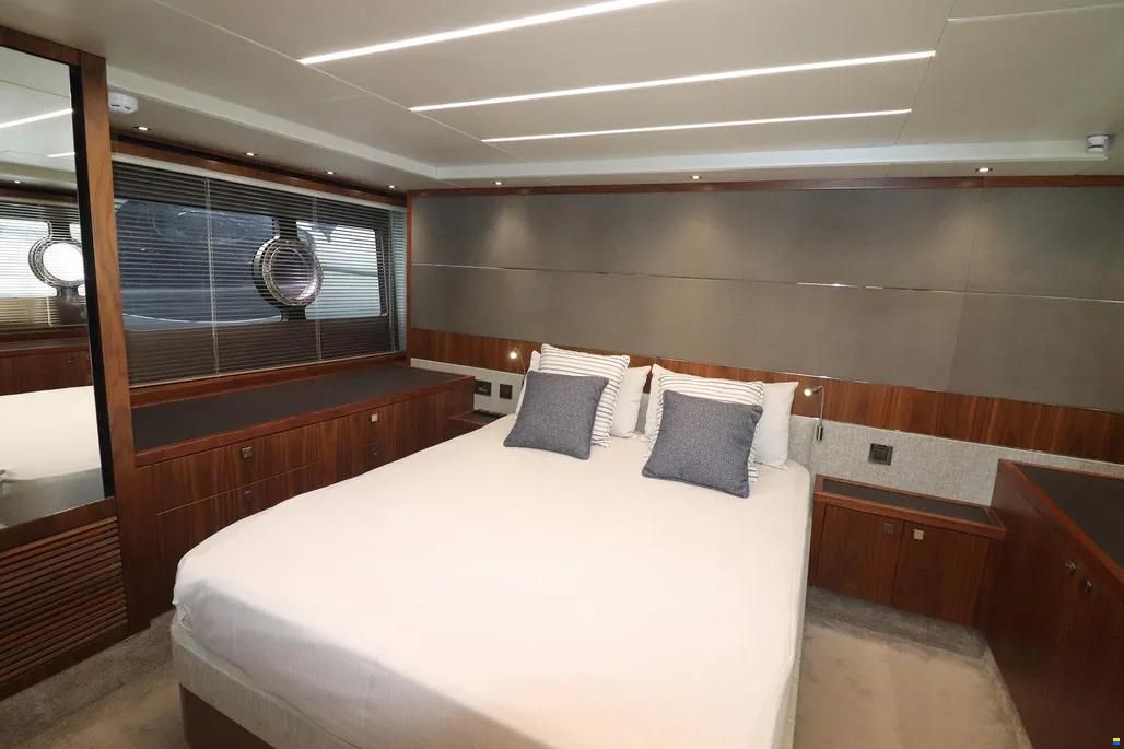 Sunseeker Predator 57 MK II