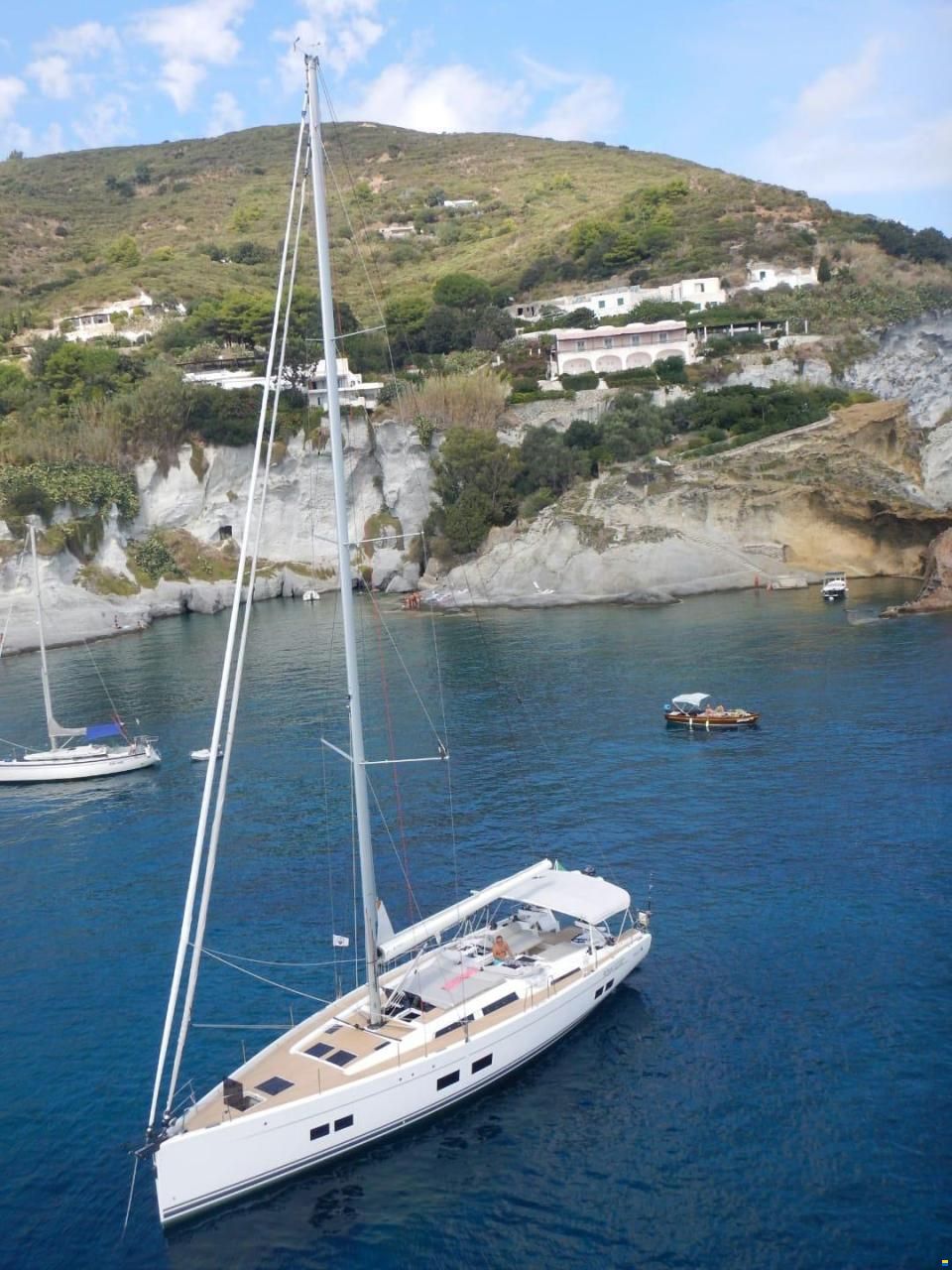 Hanse 588