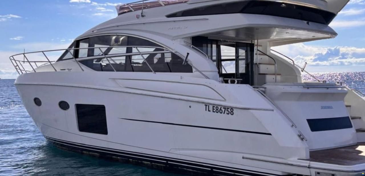Princess V52 Fly