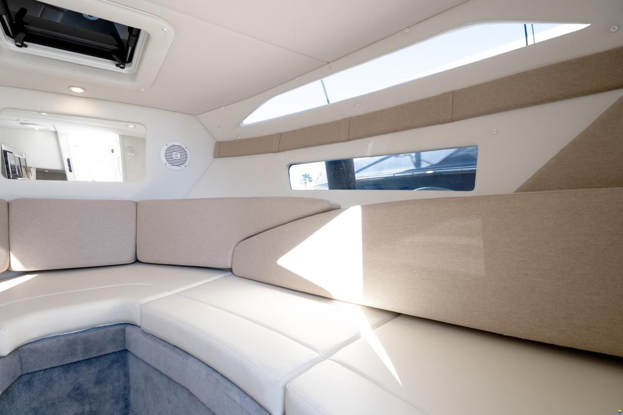 Bayliner Ciera 8