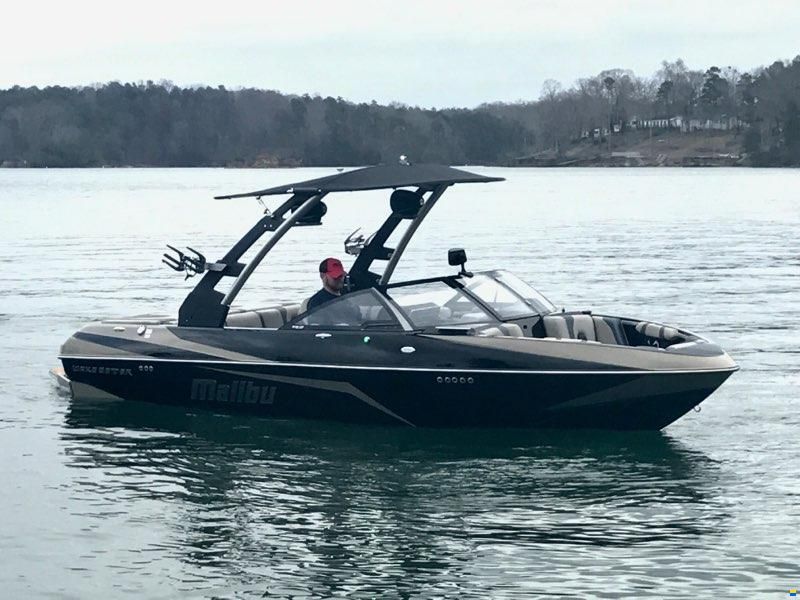 Malibu 23 LSV