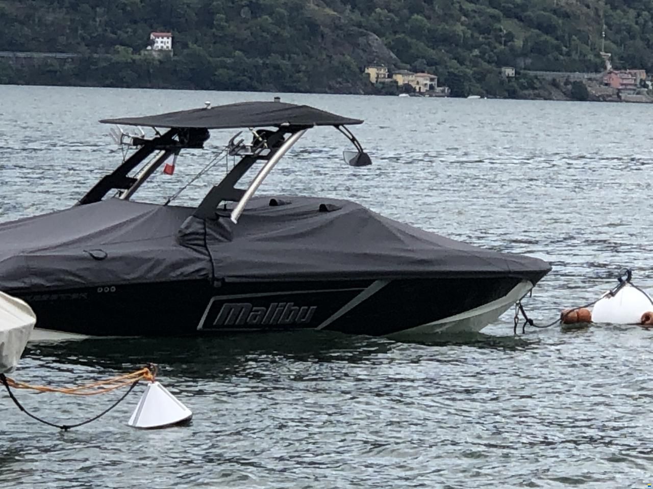 Malibu 23 LSV
