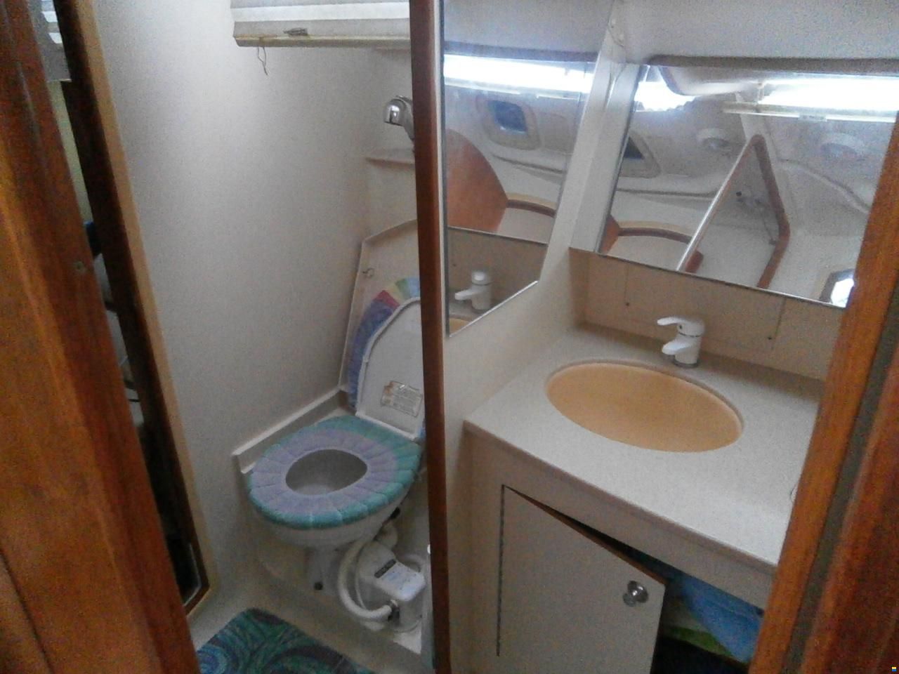 Hunter Marine 386