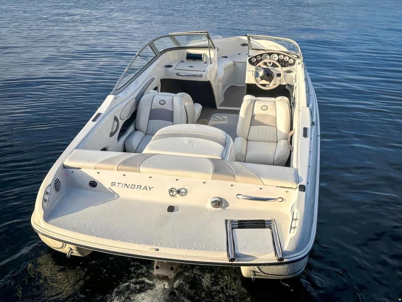 Stingray 185 Bowrider