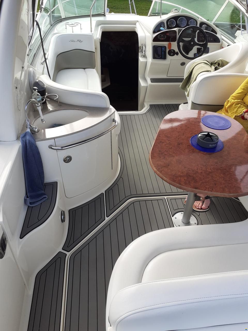 Sea Ray 275 DA