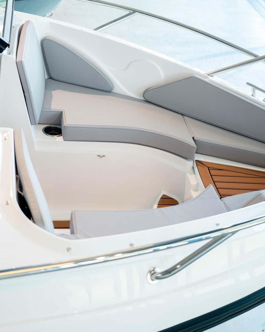 Coaster 600 Bow Rider