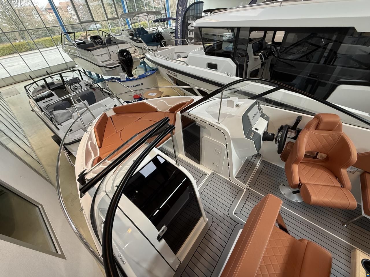 Coaster 600 Bow Rider