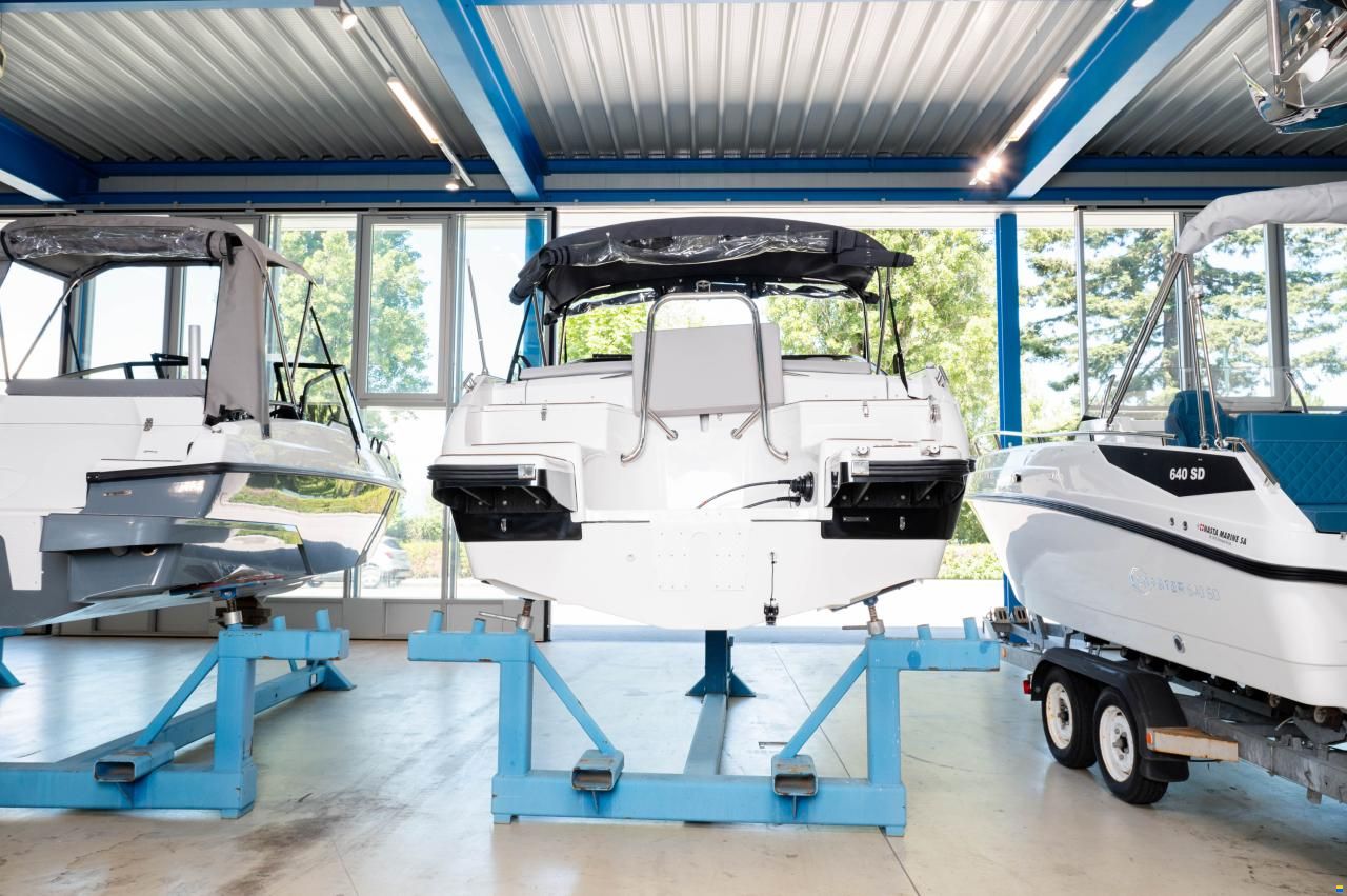 Coaster 600 Bow Rider