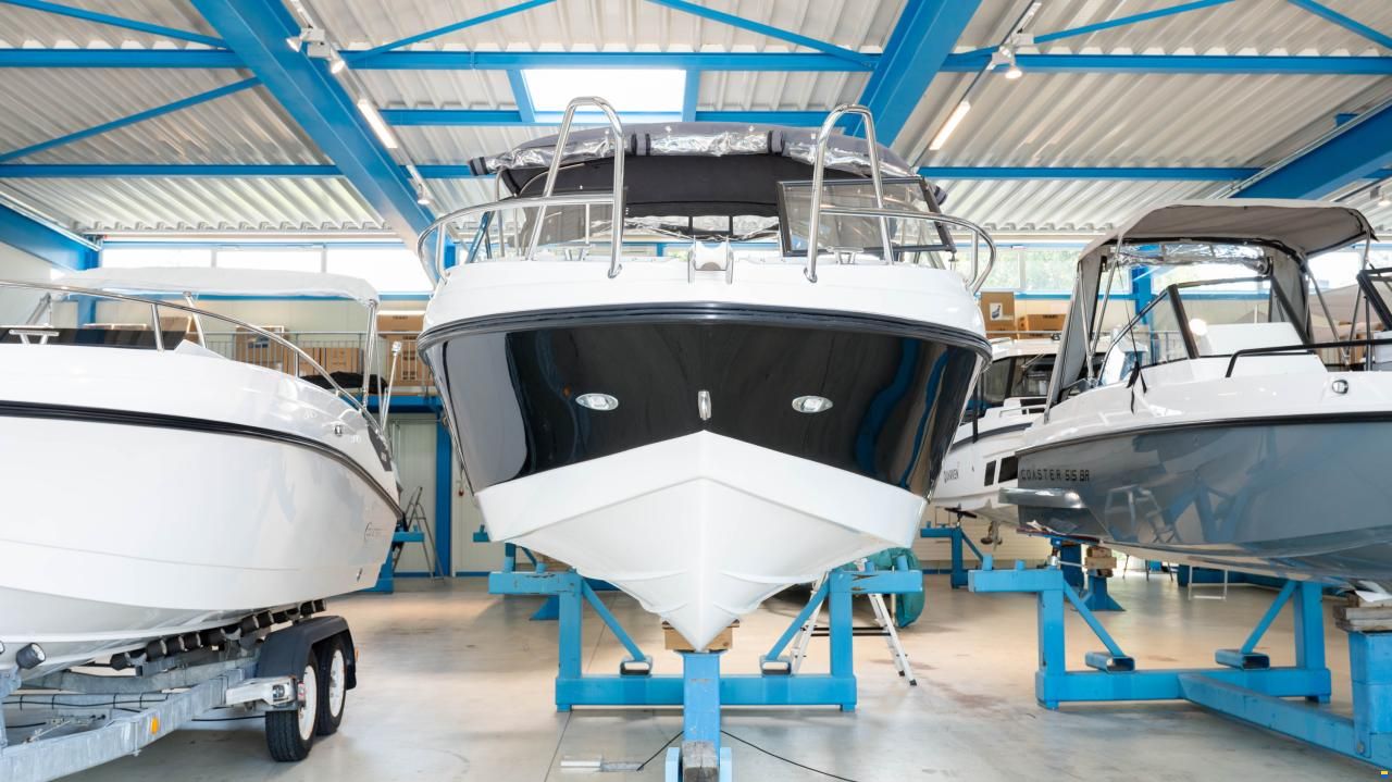 Coaster 600 Bow Rider