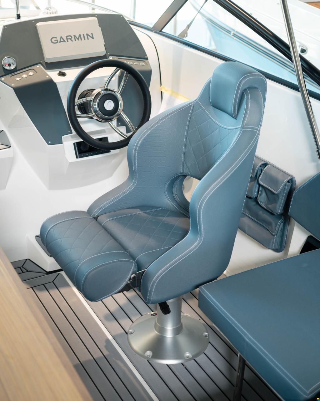 Coaster 600 Day Cruiser