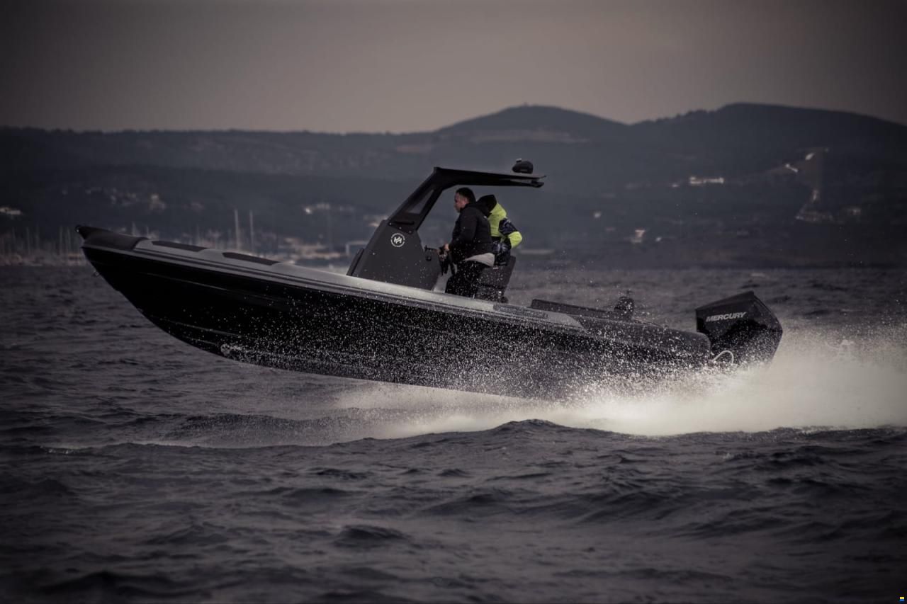 Hydrohulls HH7