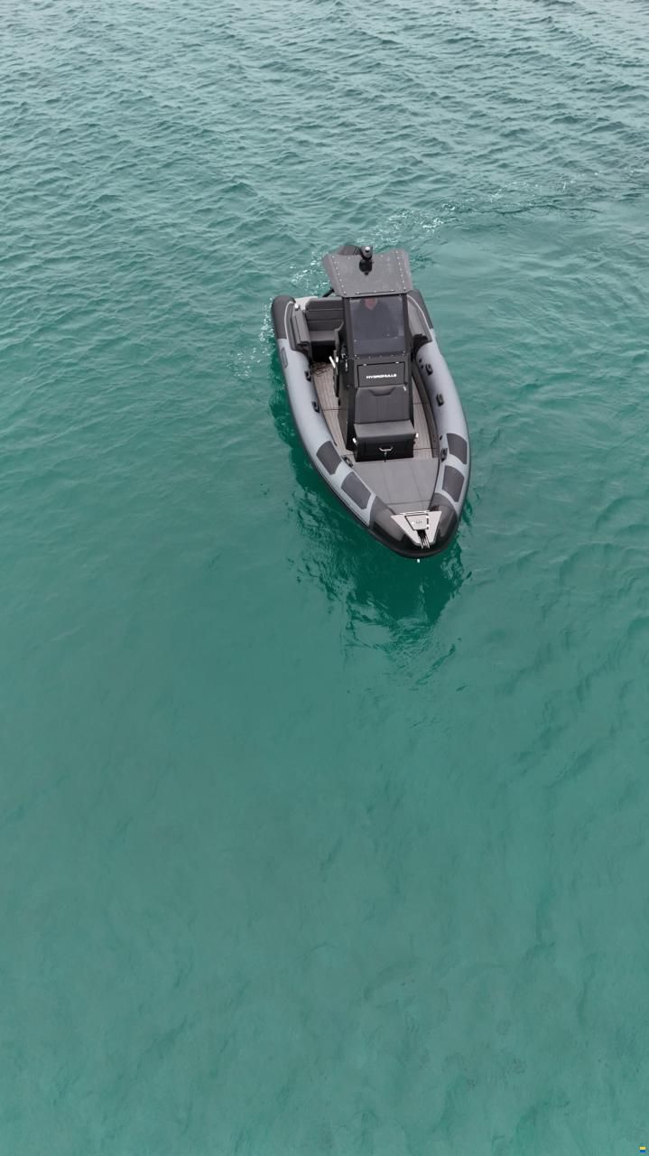 Hydrohulls HH7