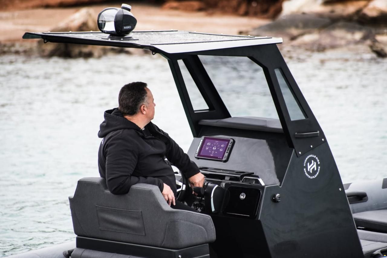 Hydrohulls HH7
