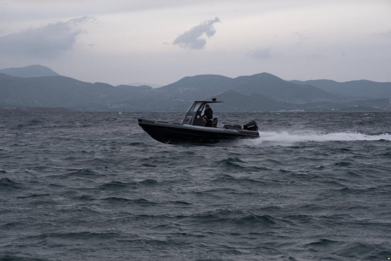 Hydrohulls HH7