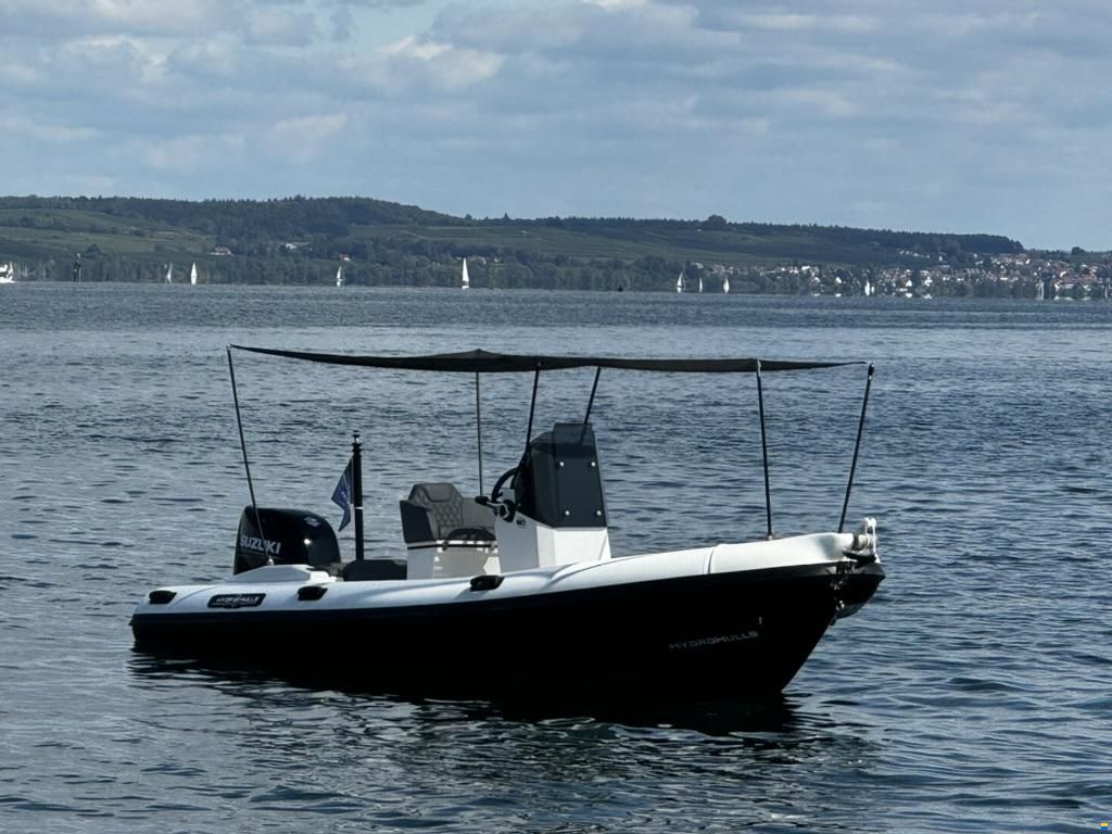 Hydrohulls HH6