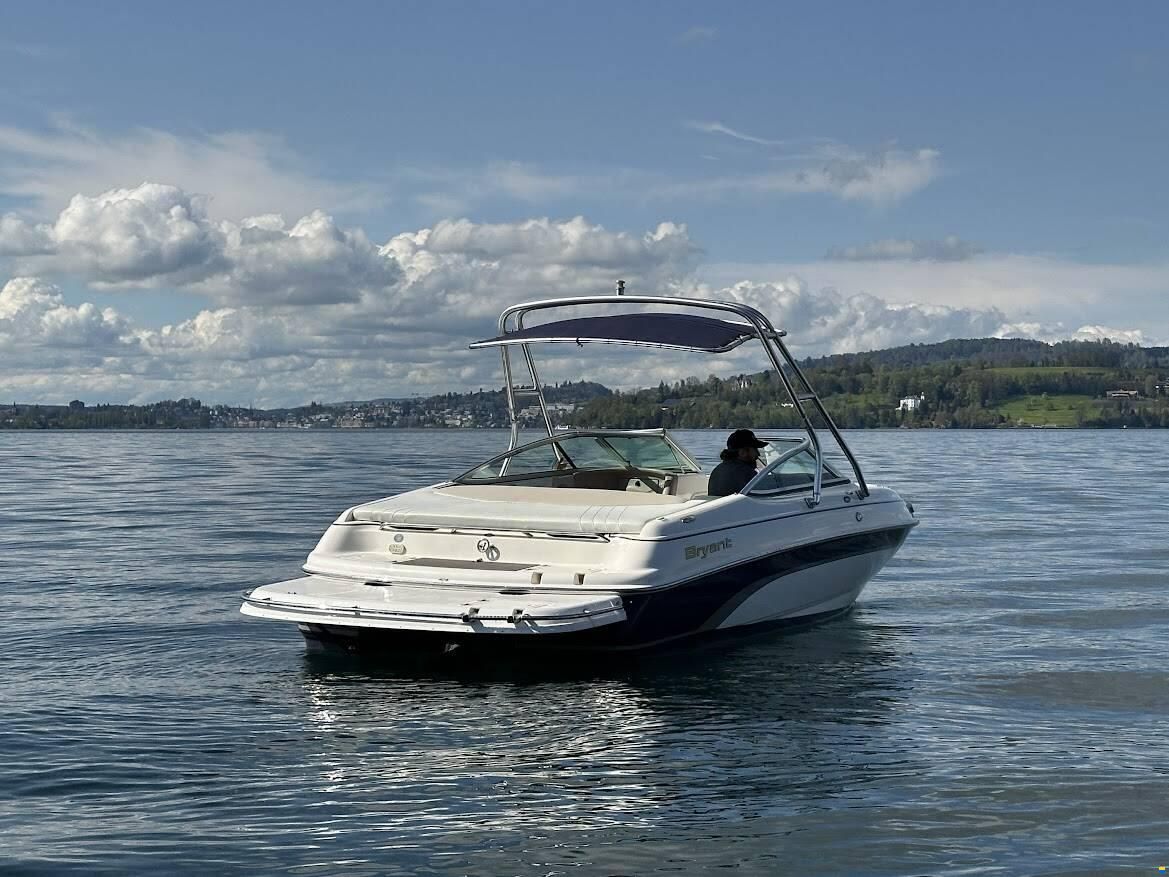 Bryant Boats 214 Bowrider