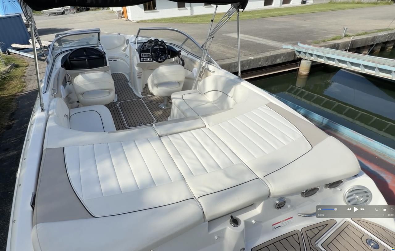 Bayliner 235