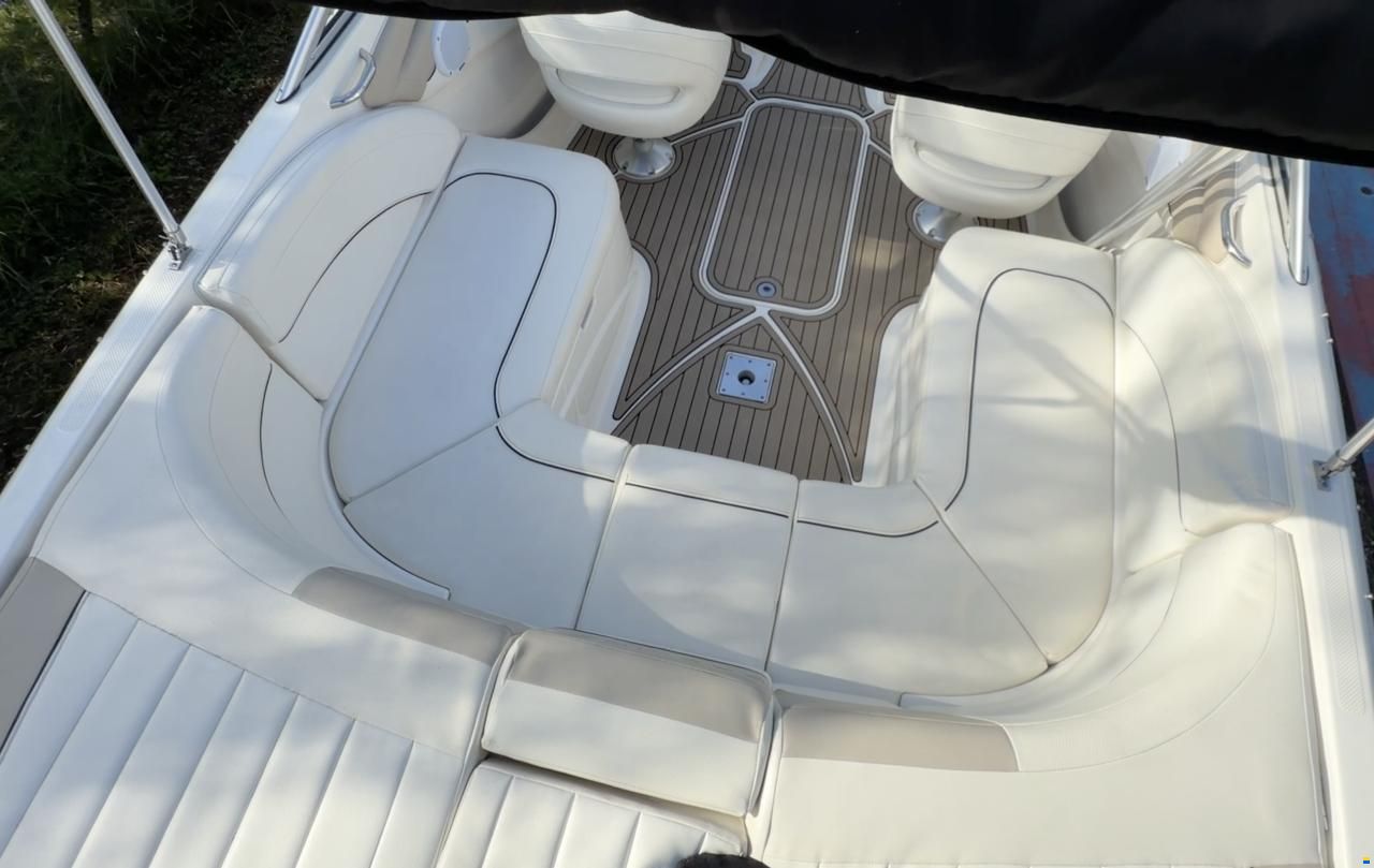 Bayliner 235