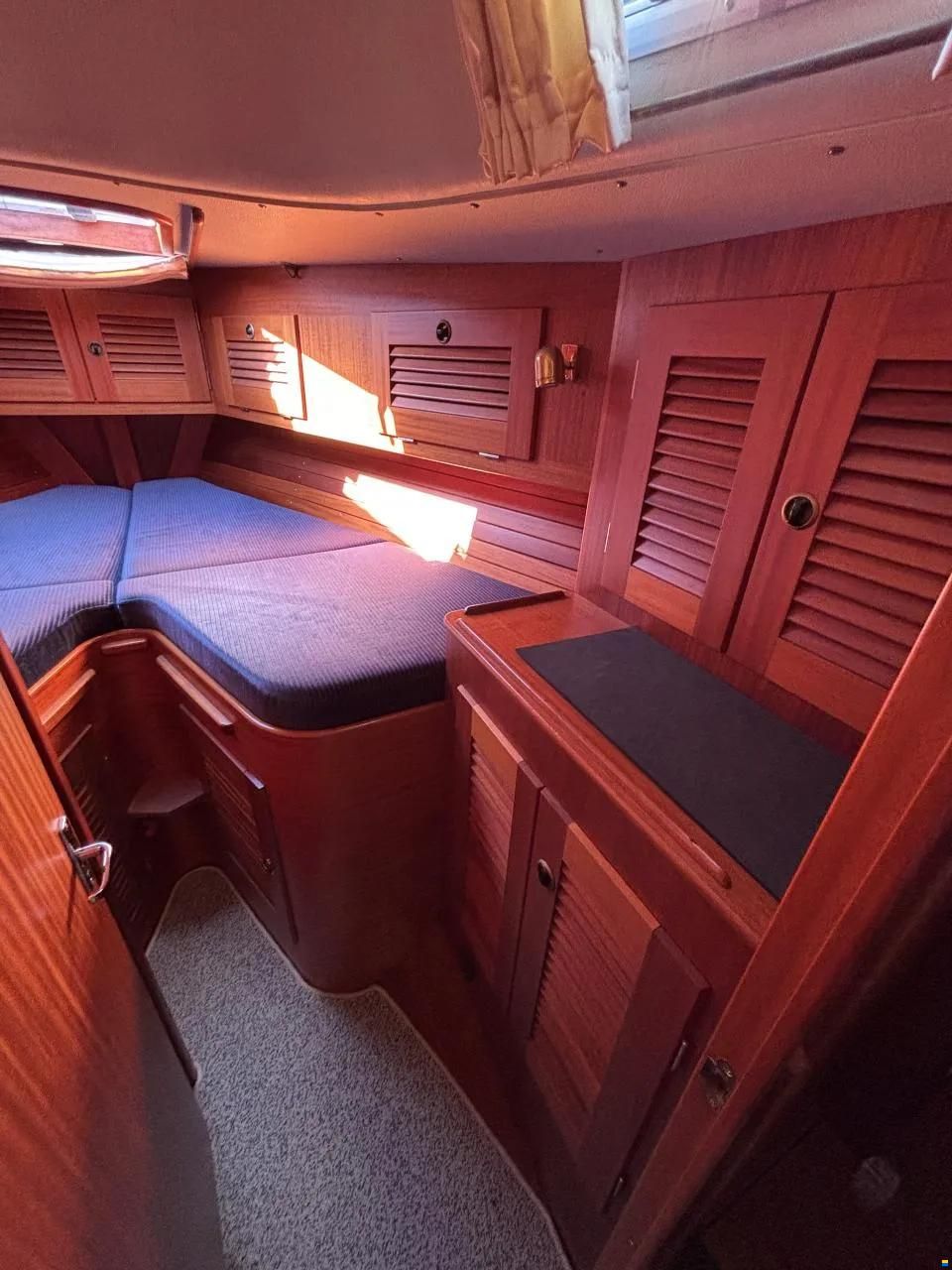 Hallberg-Rassy 39 MK2