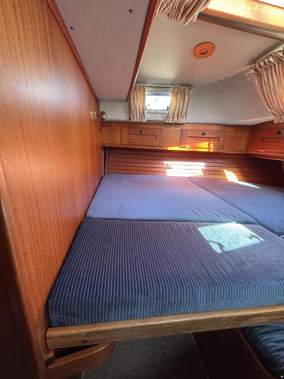 Hallberg-Rassy 39 MK2