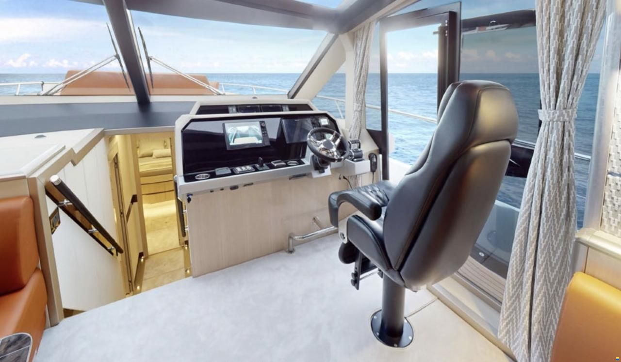 Galeon 680 FLY