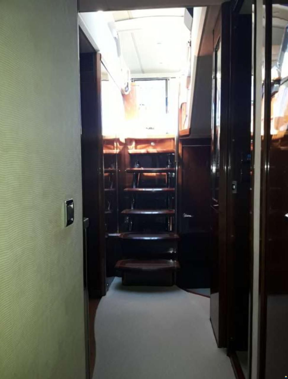 Princess V65