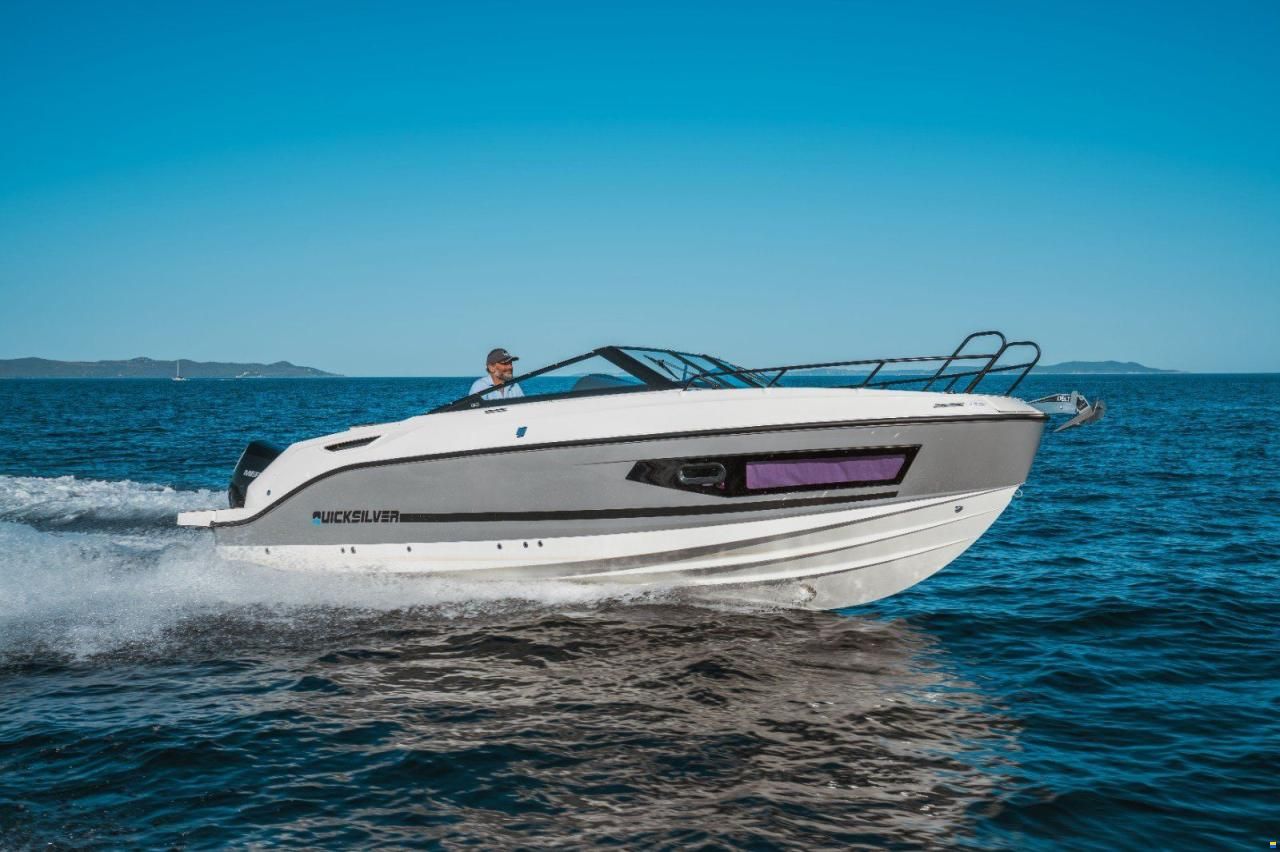 Quicksilver ACTIV 755 CRUISER