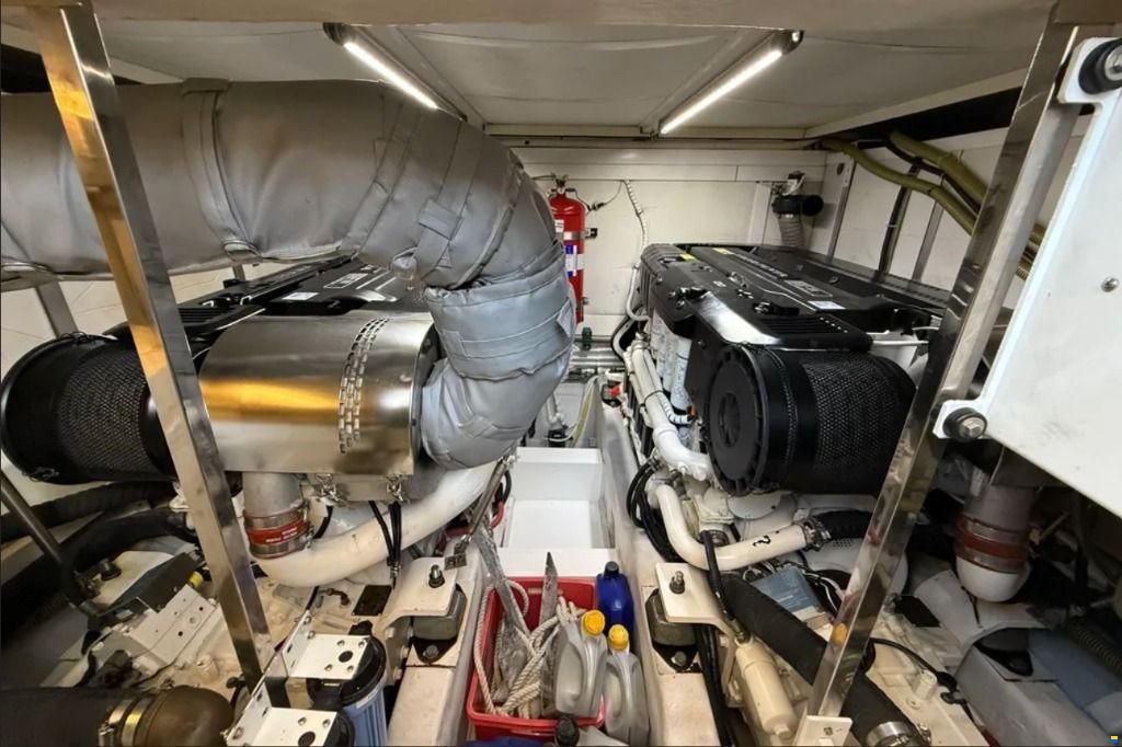 Fairline SQUADRON 58 FLY