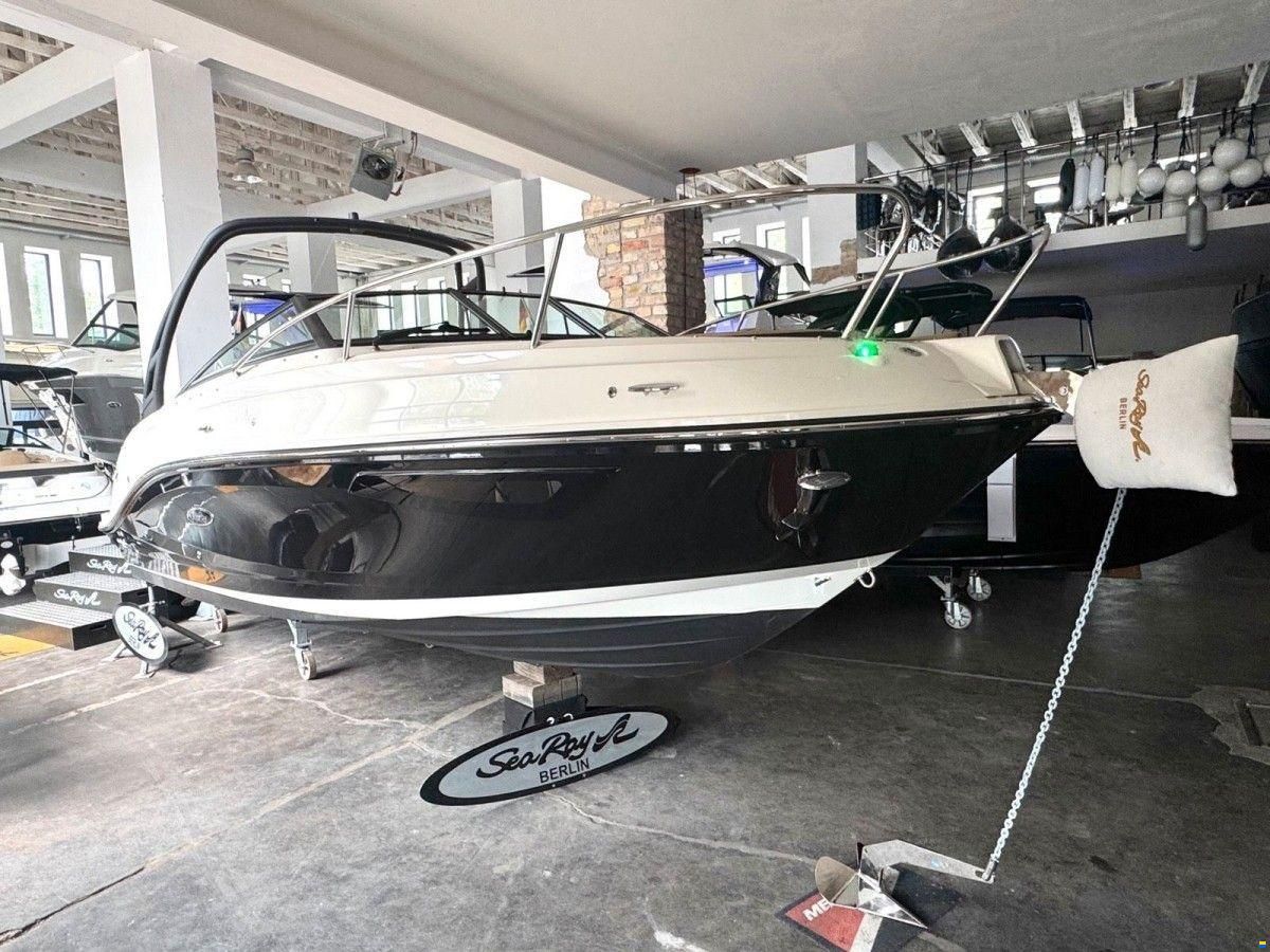Sea Ray 230 SUNSPORT
