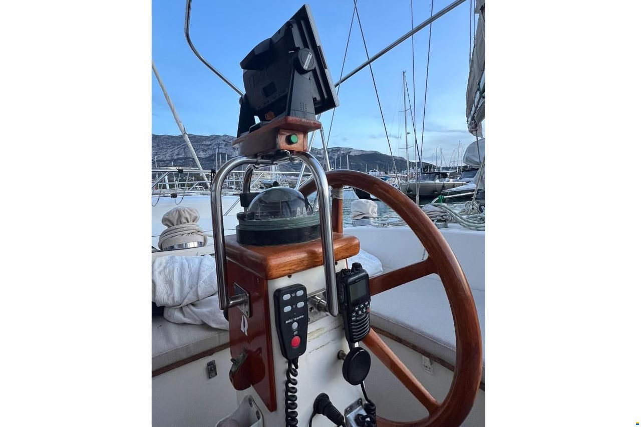 Hallberg-Rassy 41