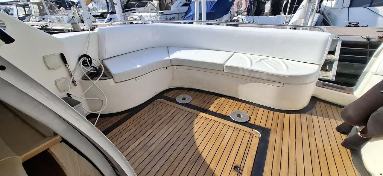 Sealine 360 Fly