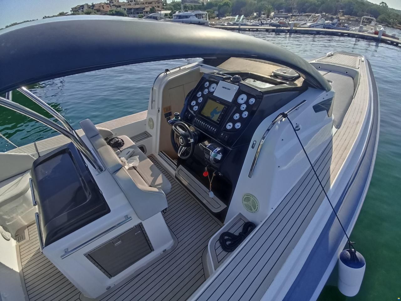 Noah 36 CABIN