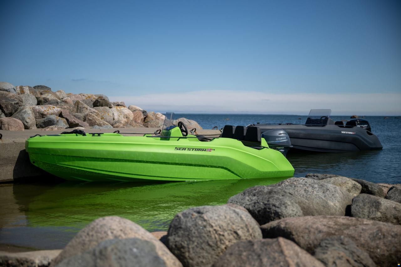 Sea Storm 14 HDPE Advantage