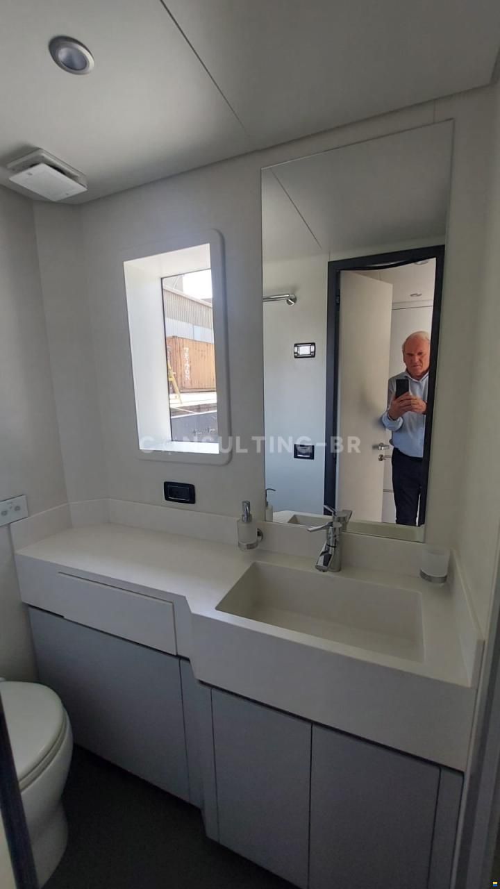 Cantiere Navale Vittoria Ladungsboot