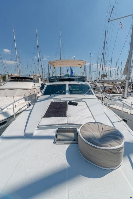 Ferretti Altura 52S