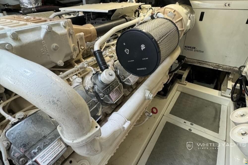 Pershing 56