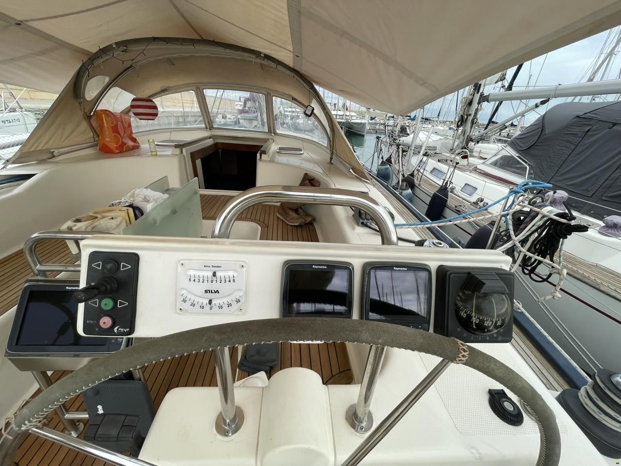 Hanse 461